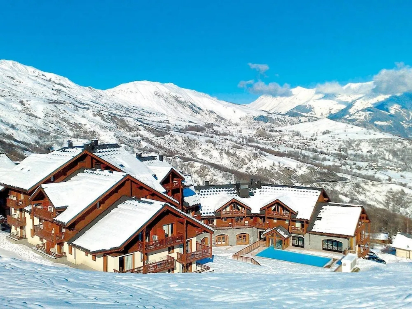 Nice Apartment With a Balcony Located 200 m. From the Slopes