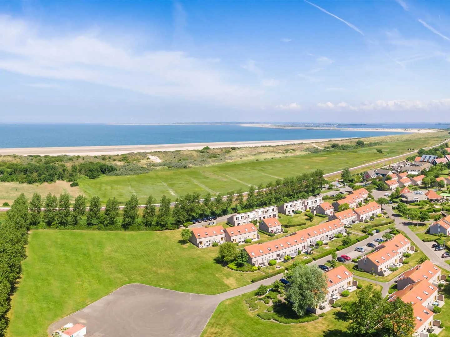 Spacious Holiday Home in Renesse near North Sea