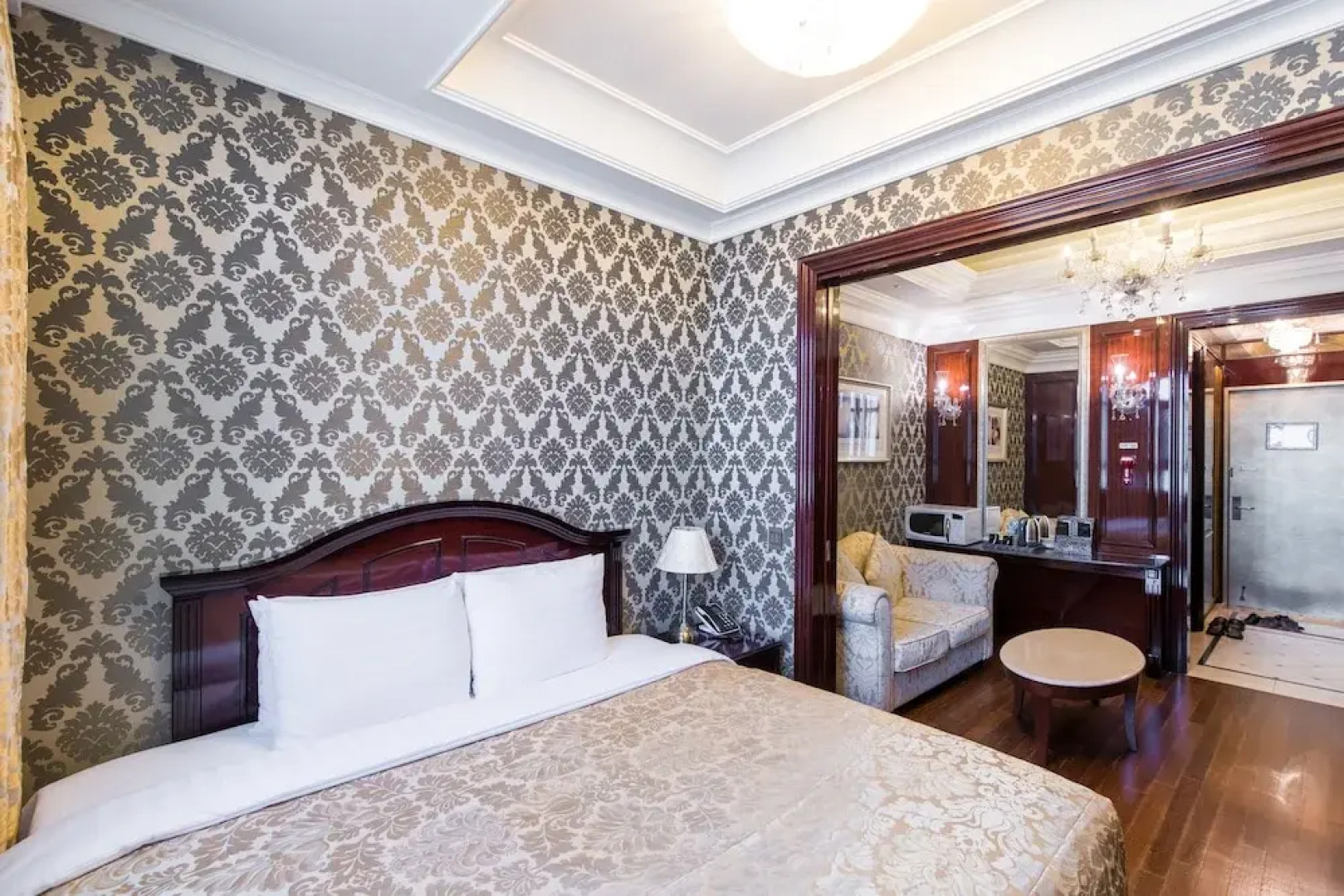 Hotel ArtnouveauSeocho