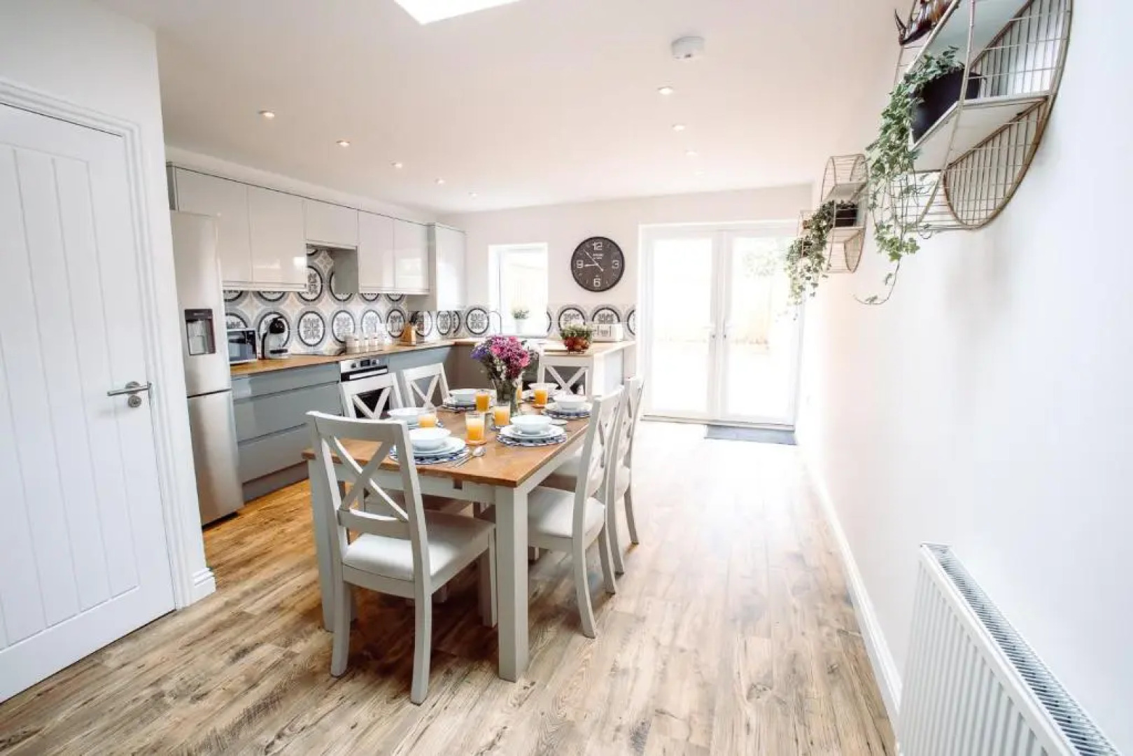 Chute House 4 bed house private garden city center