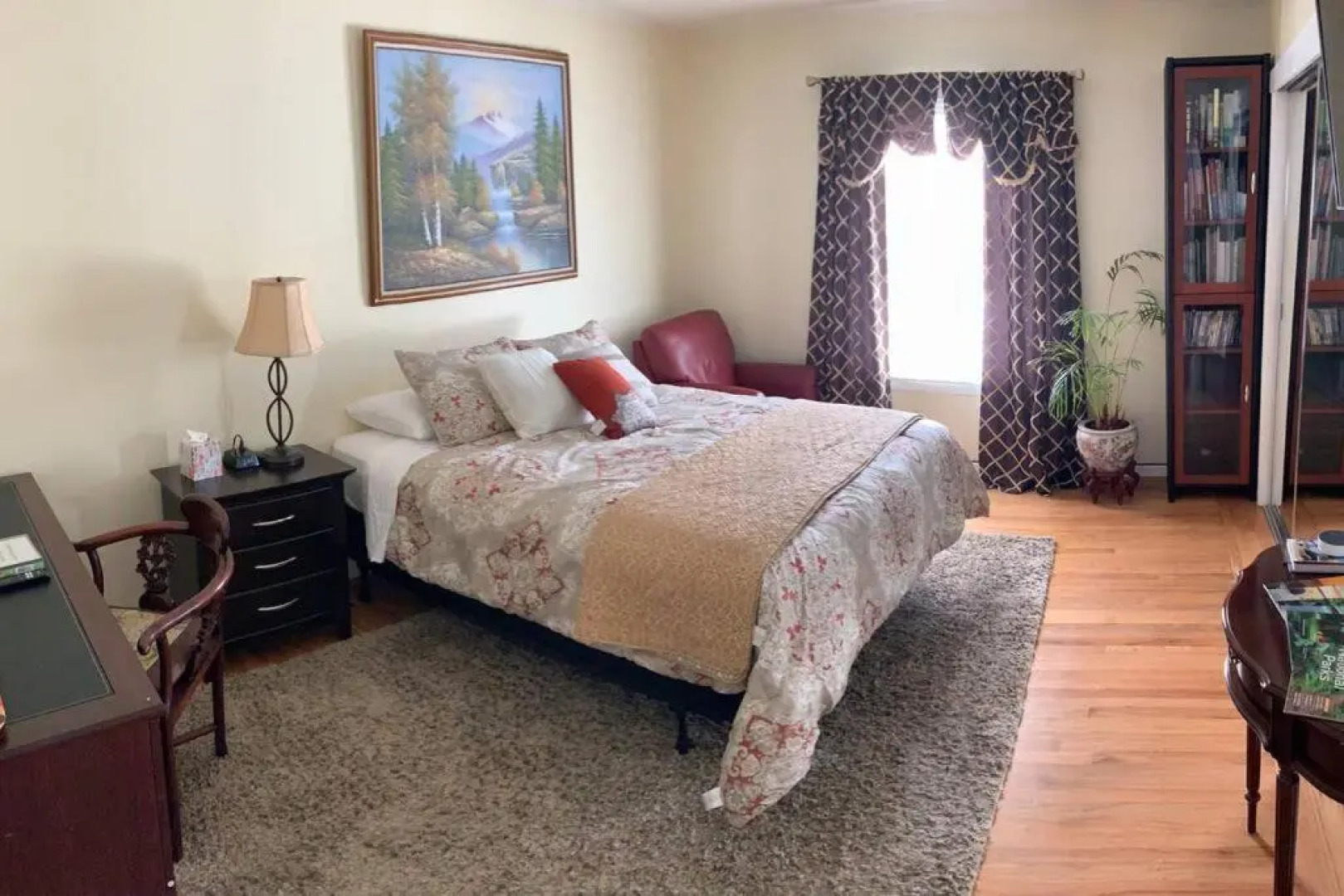 Private Studio & 2 bedroom house in quiet neighborhood near San Francisco & SFO