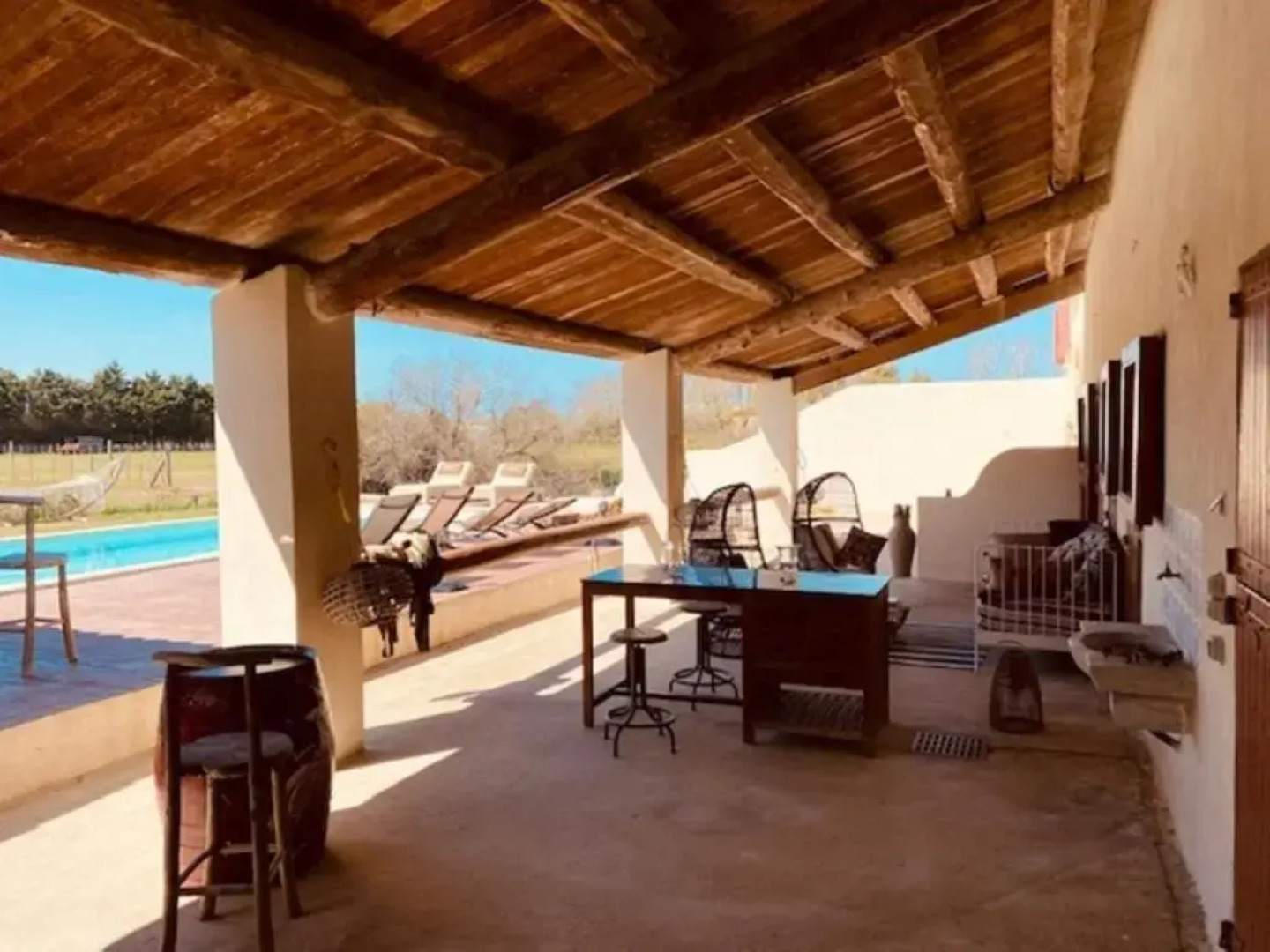 Chambre d'Hôte face à la piscine en Camargue - Mas Lou Caloun - Les Saintes Maries de la Mer