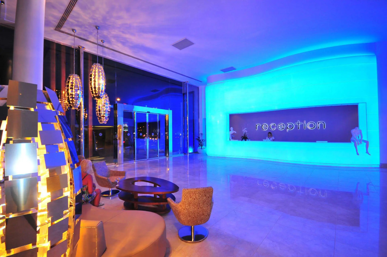 Отель Blue Bay Platinum