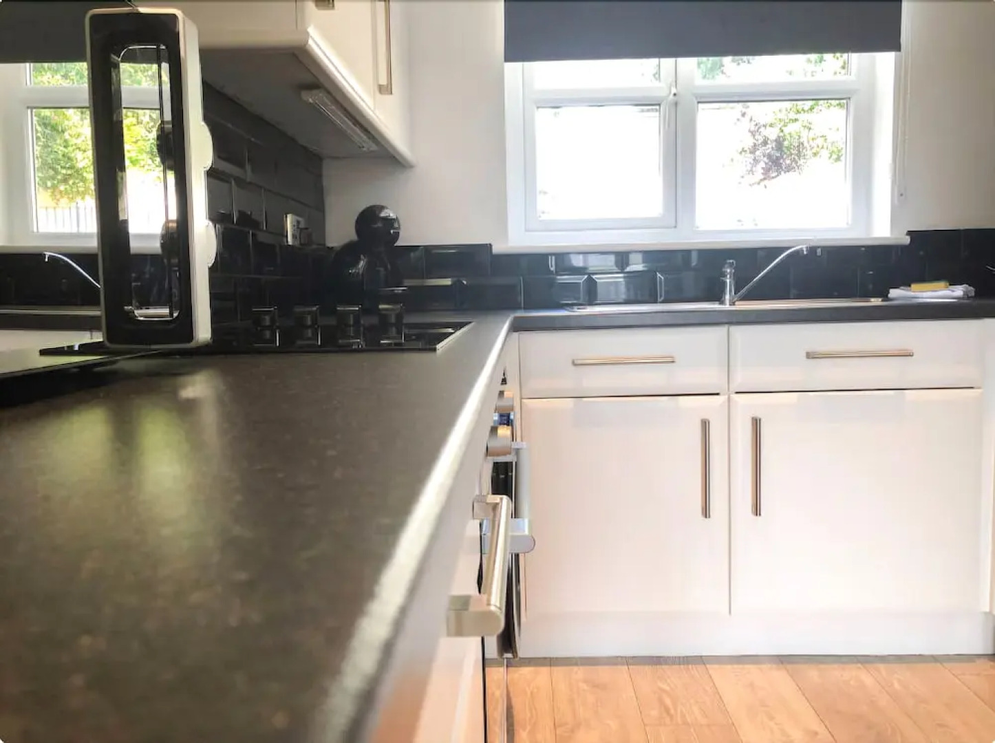 Lux Blu - Vinery Meadow