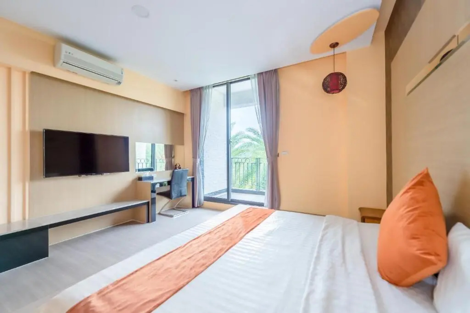 Oceanic Pearl Resort