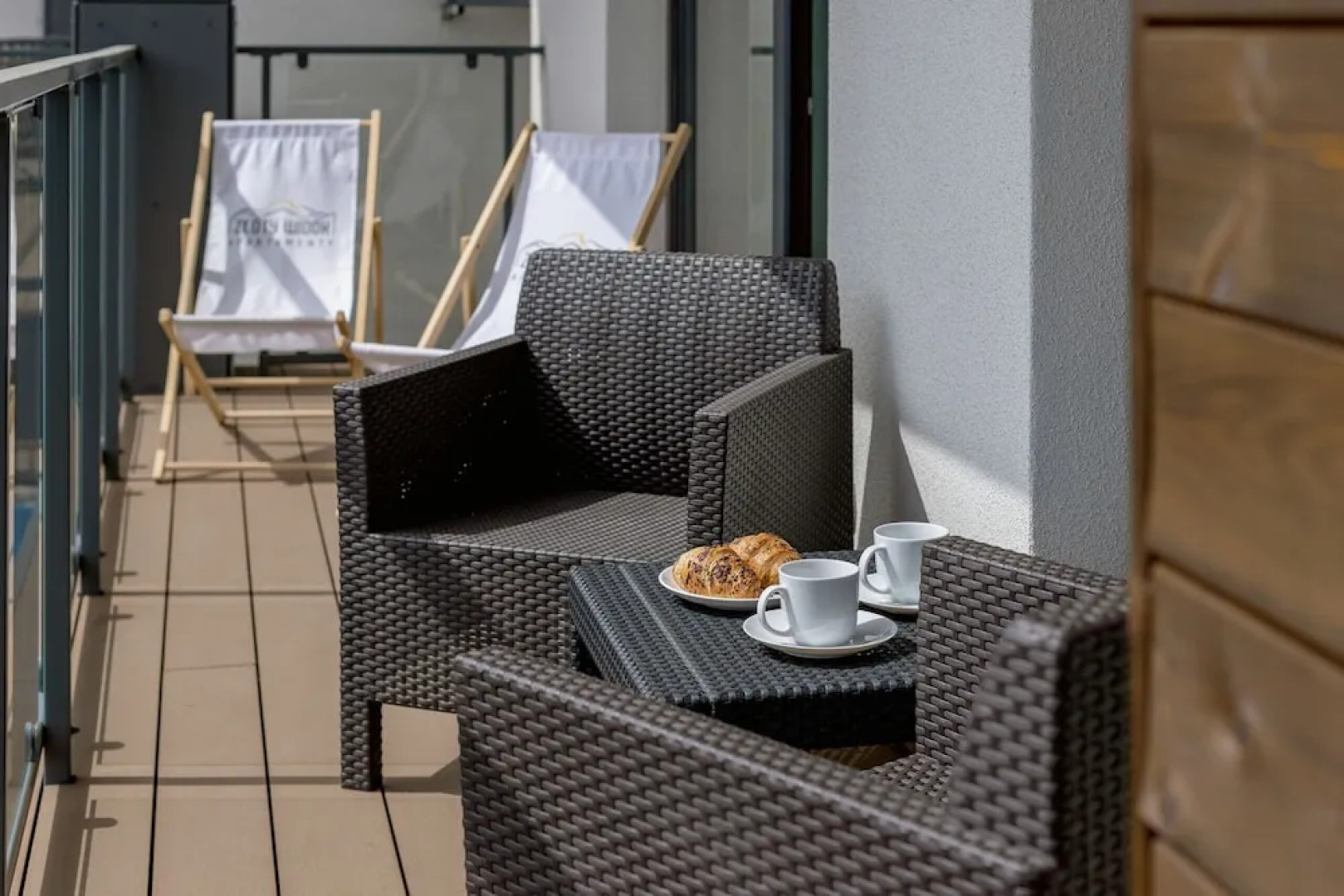 Prestige Golden View Wellness Apartments