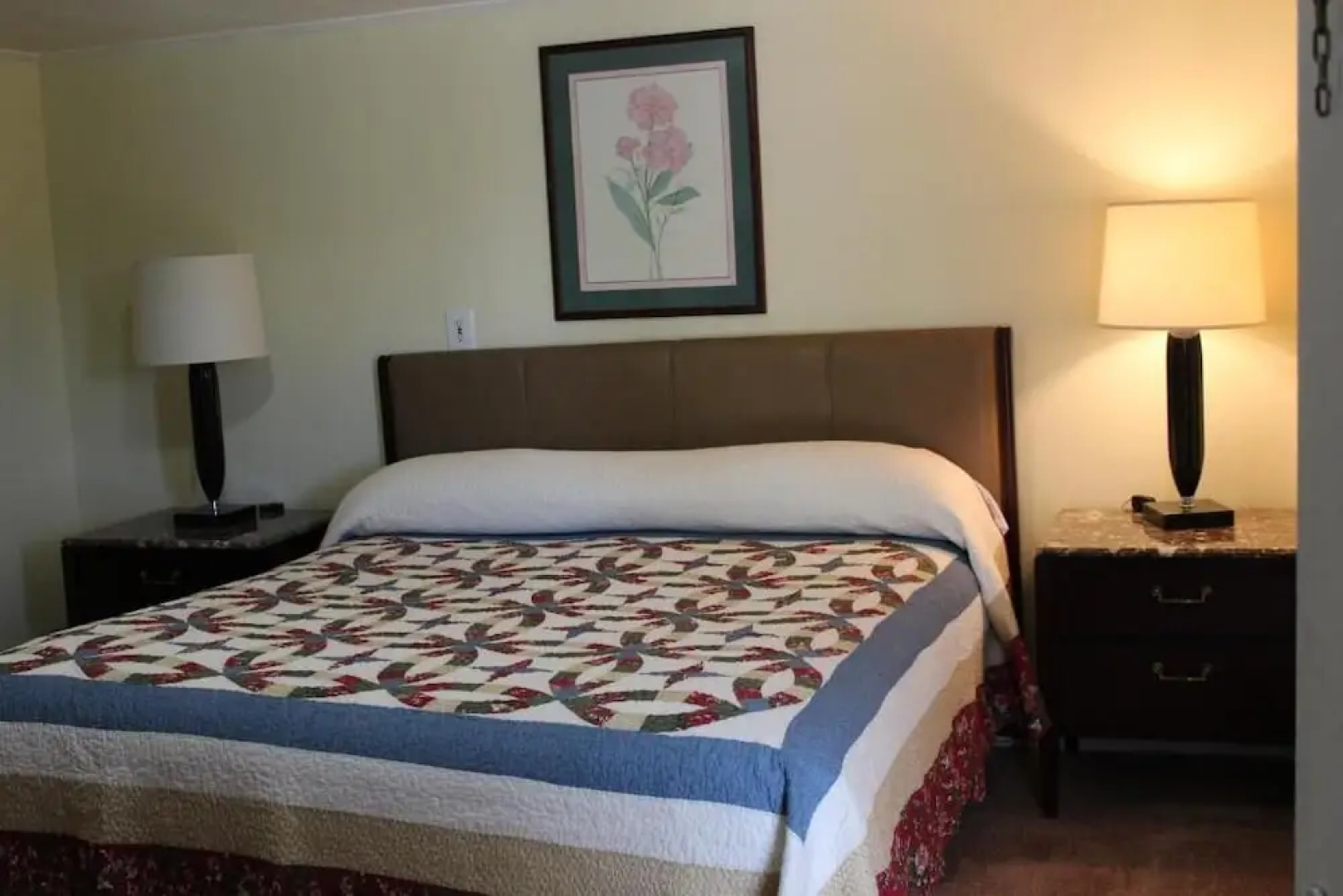 Royale Coach Motor Lodge