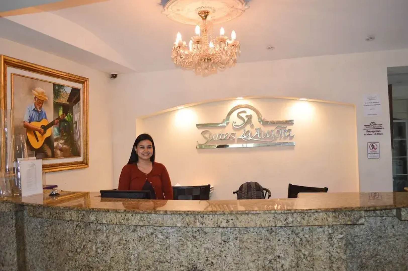 Apart-Hotel Suites La Aurora
