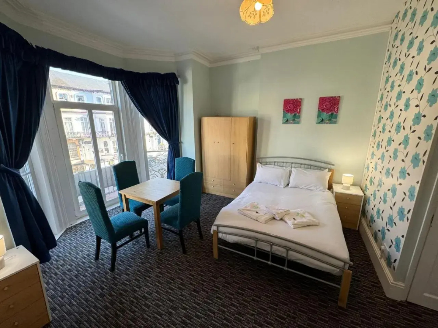 Amber Lodge Guest House