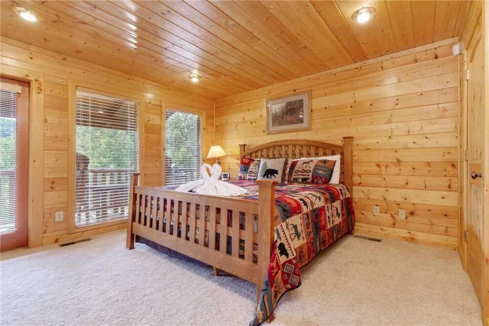 Changes in Latitude 4 Bedroom Home with Hot Tub