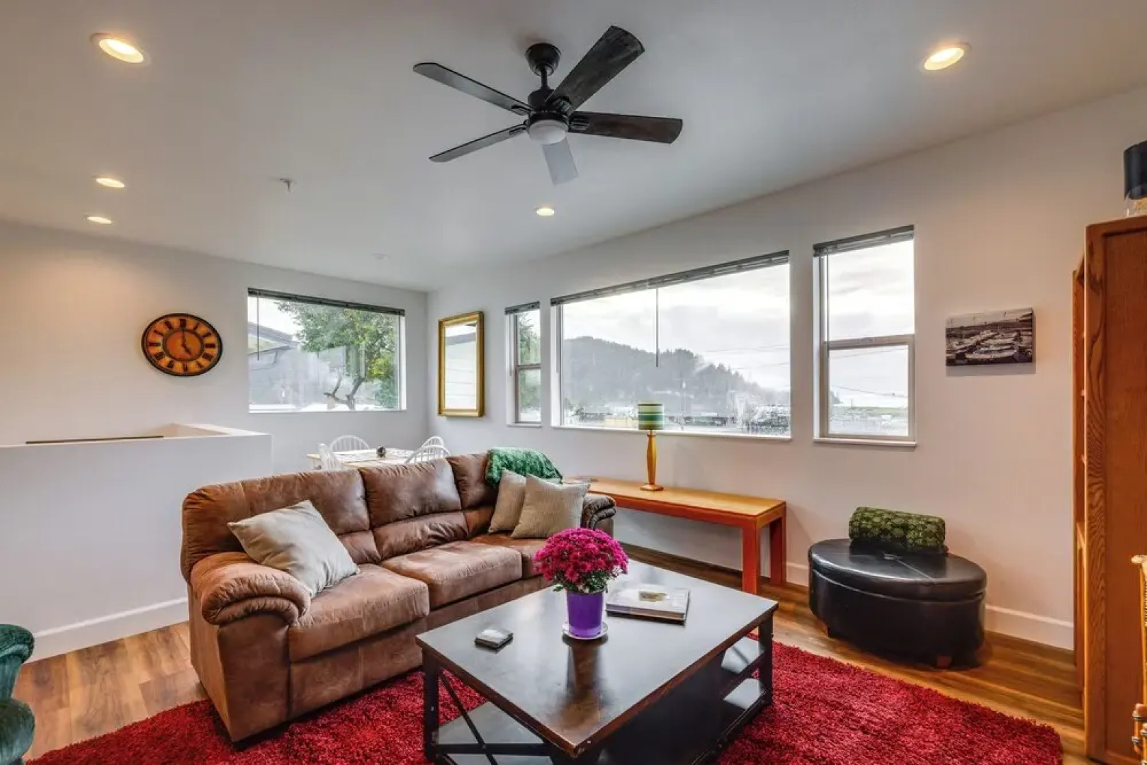 Walk to Marina: Tillamook Bay Apt w/ Water Views!