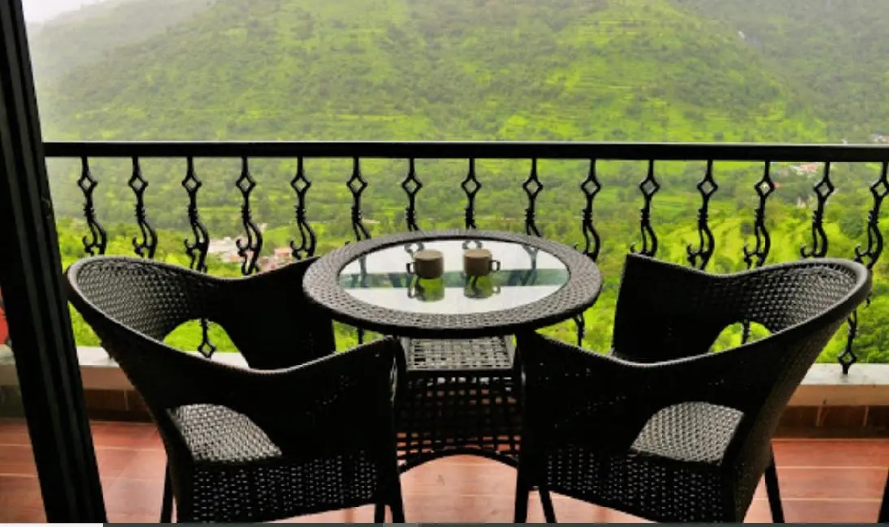 Valley Nest Service Apartment