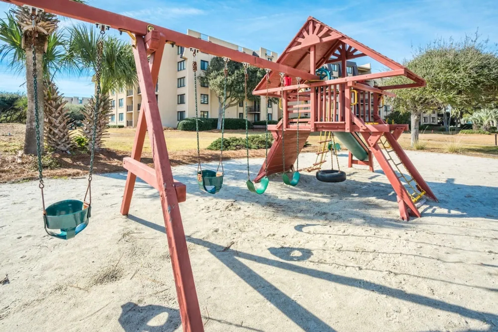 Island Club by Vtrips