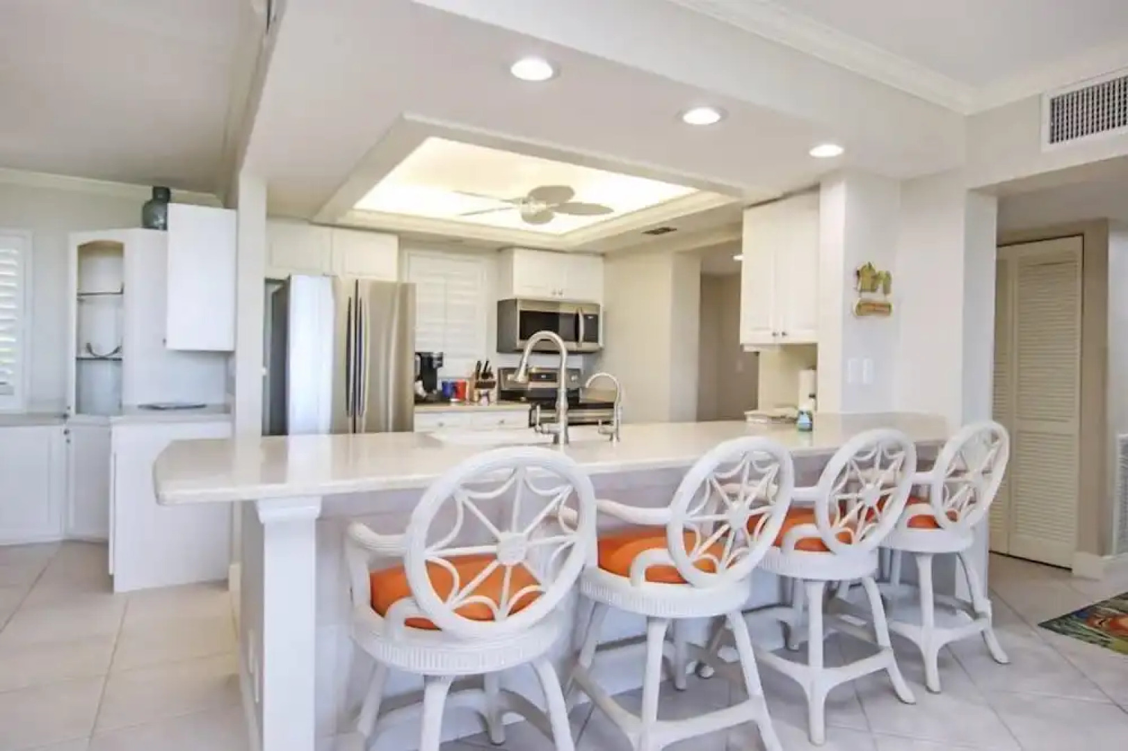 Sundial Beach Resort by Dream Vacation Rentals