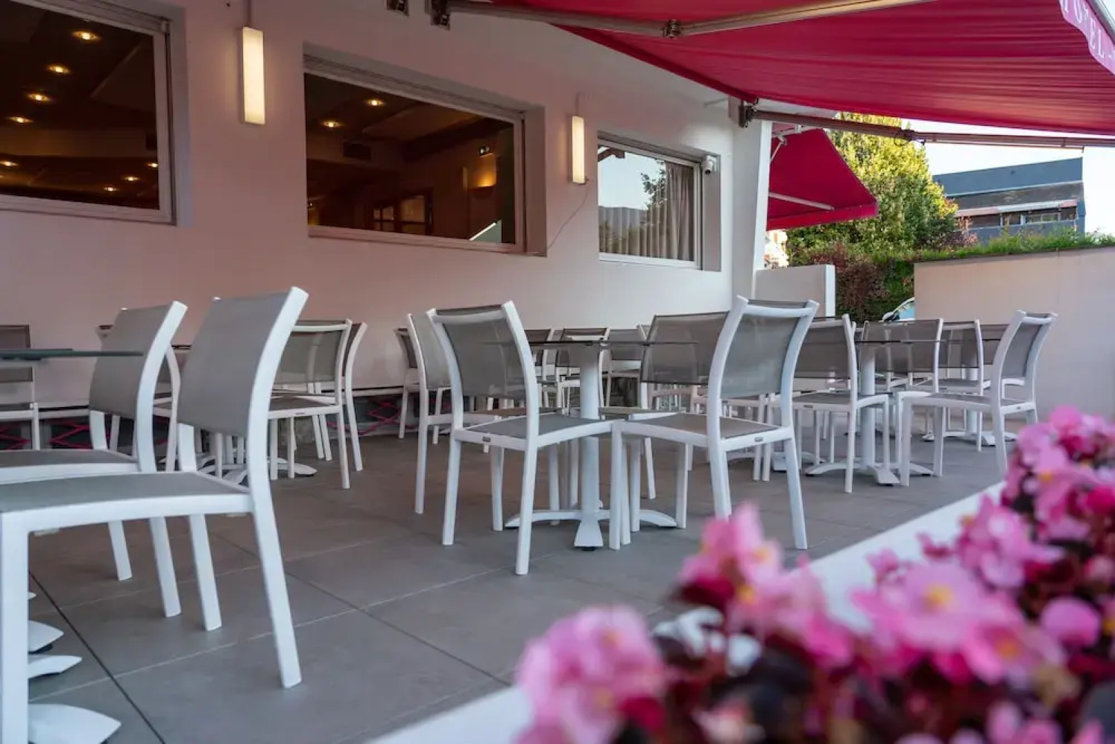 Au Primerose Hotel