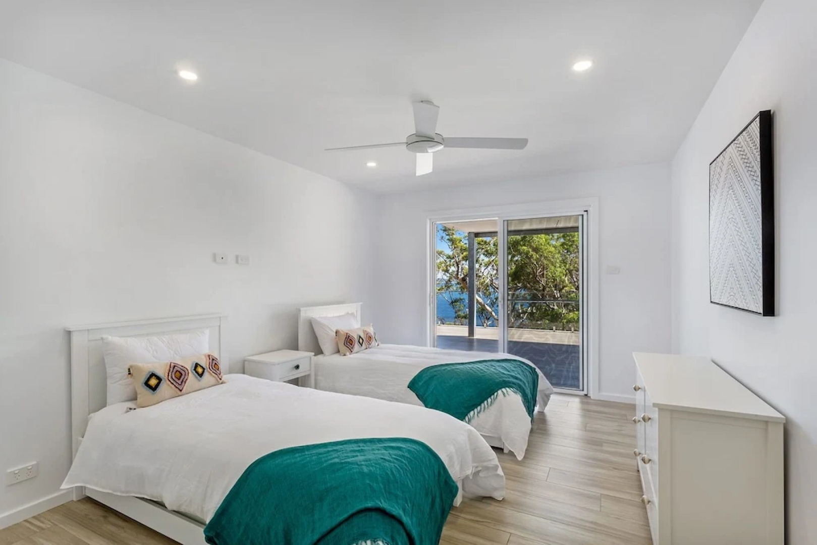 The Zenith 9 Joleen Cresent