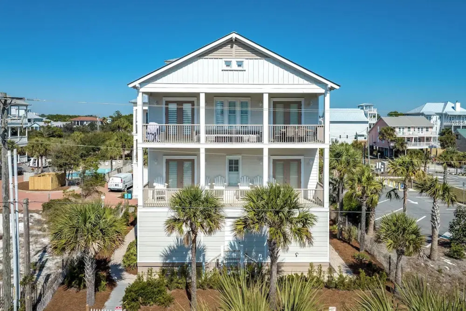 6br/5.5ba ~ Sleeps 20 ~ Perfect for Family Gateway!