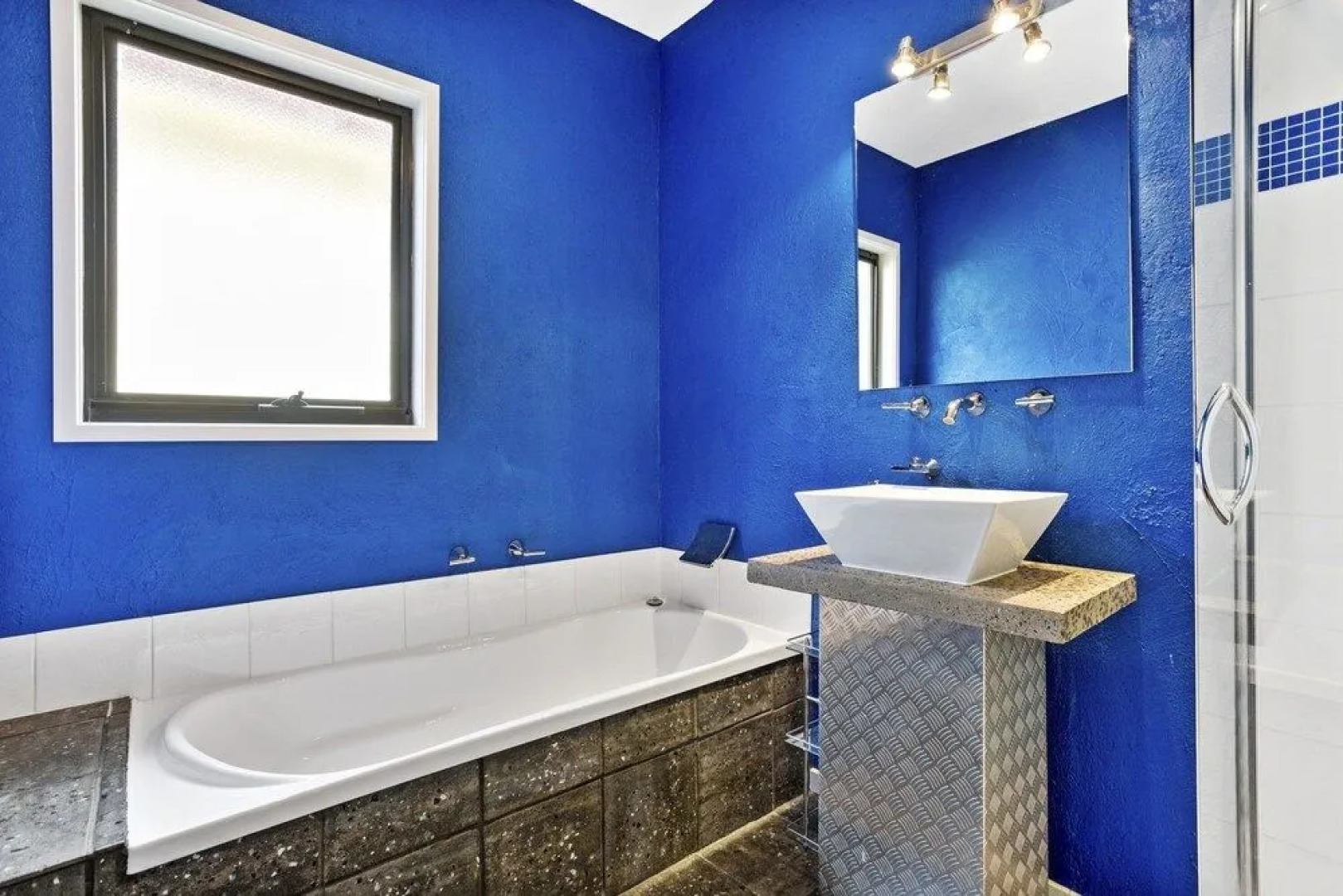 Ocean Views On Nicholson