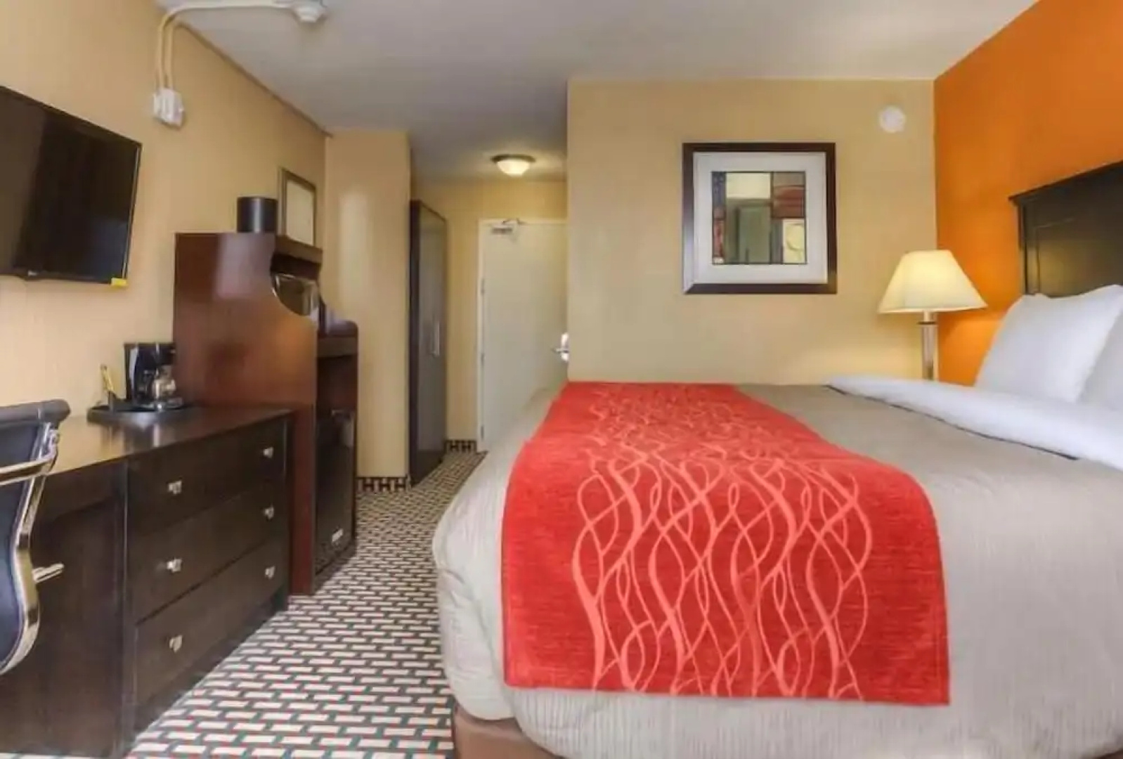Quality Inn & Suites Chattanooga-East Ridge