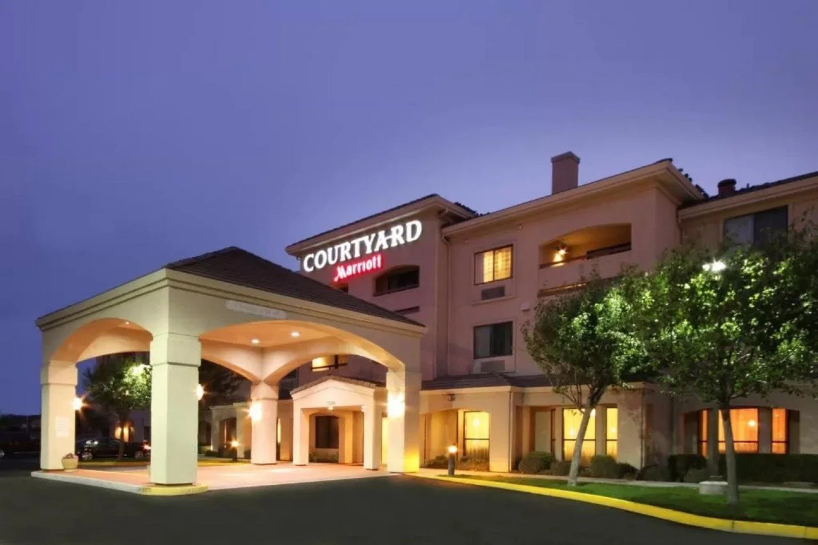 Courtyard by Marriott Salinas Monterey