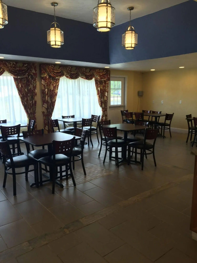 Sunbird Cape Cod Resort