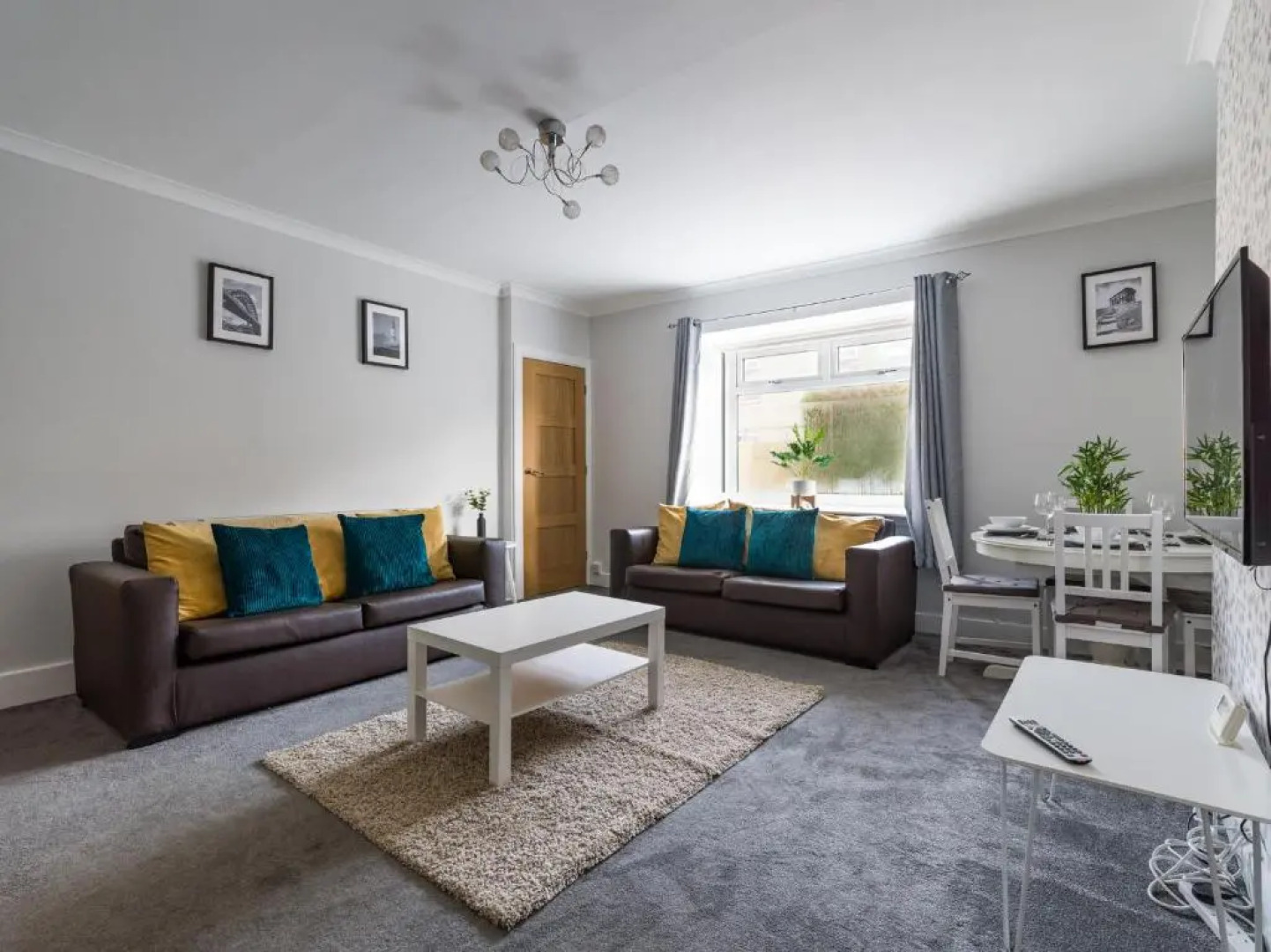 Chestnut House - Cosy 2 Bedroom - Ashington