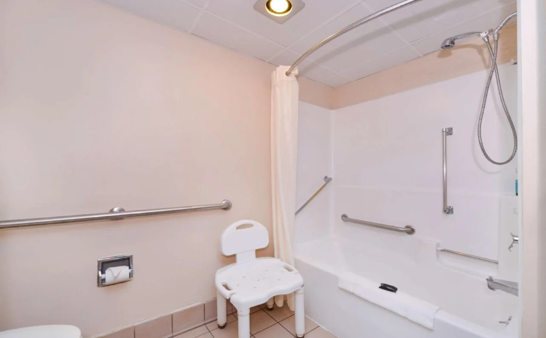 Americas Best Value Inn Moline - Moline, IL