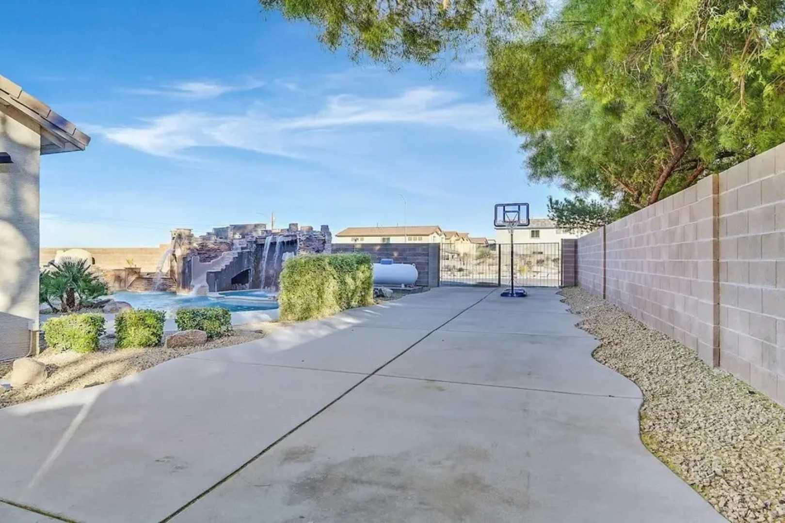 Villa Oasis A Stunning Pool Experience Minutes to Vegas Strip Spa Waterfall RV Parking 5 Bedrms 6 Beds 1 Story