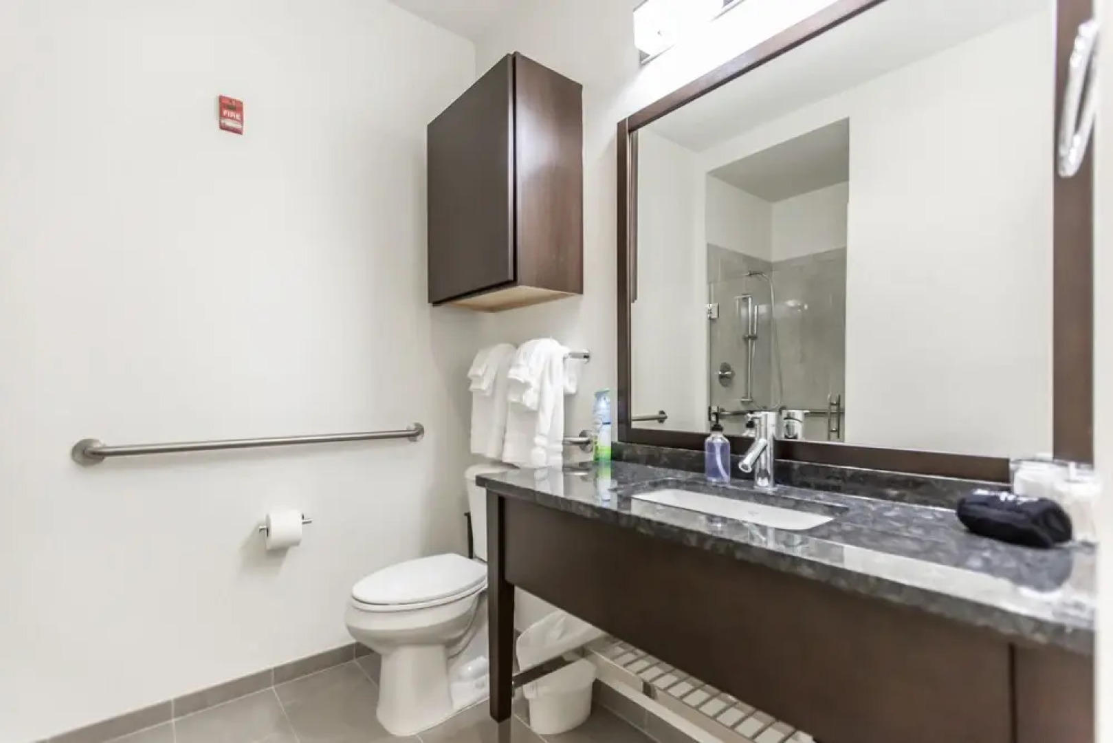 Kasa Alexandria Apartments