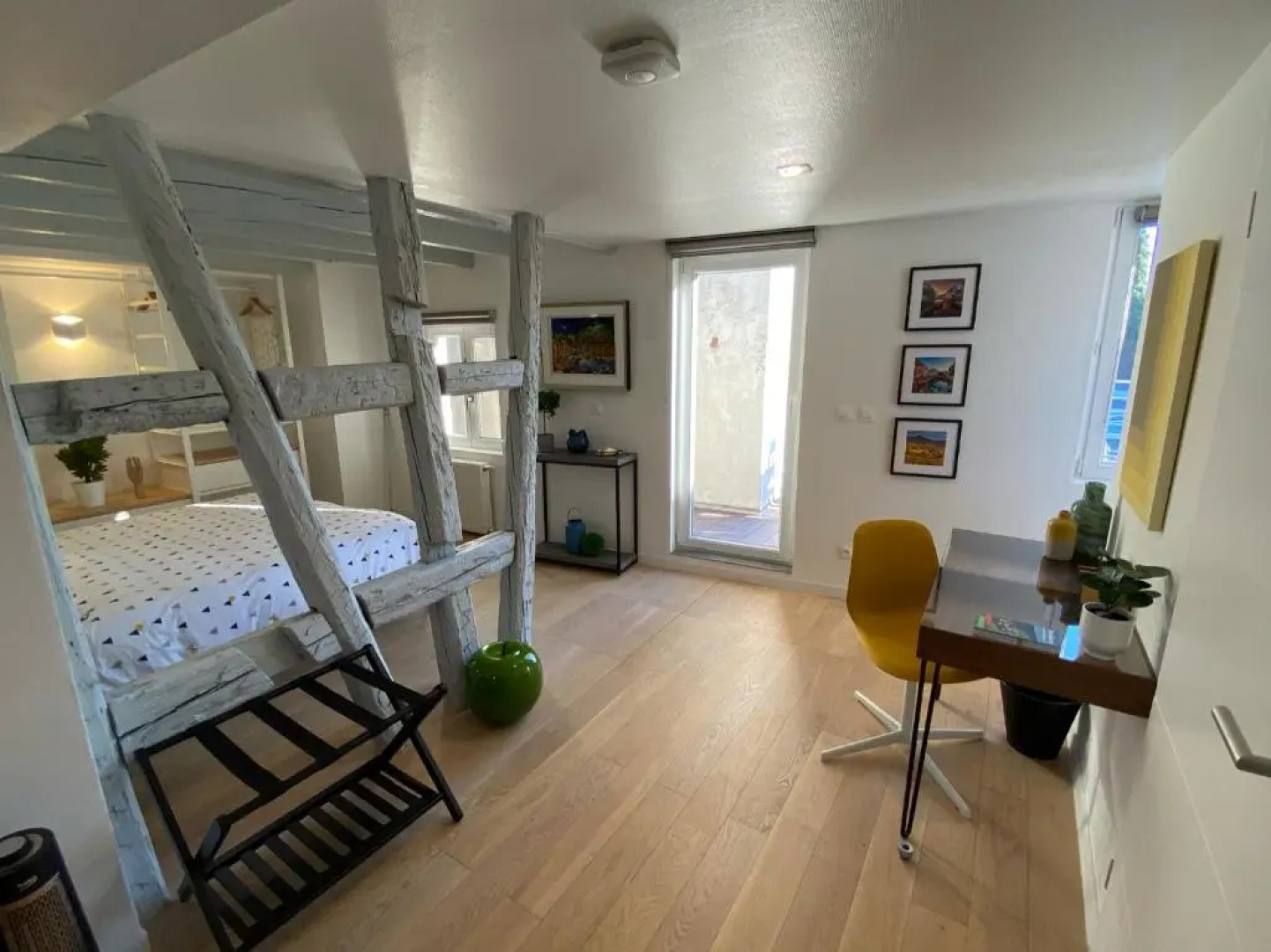 DUPLEX Le 12 - Appartement avec terrasse dans le vignoble - 5 mn du centre de Colmar