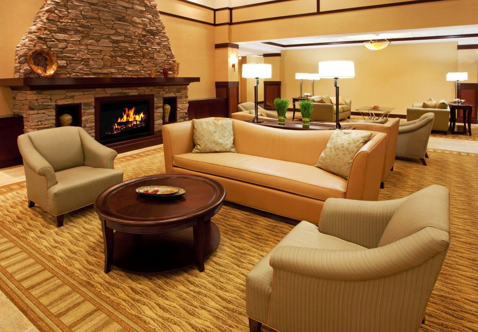 DoubleTree by Hilton Front Royal Blue Ridge Shadows