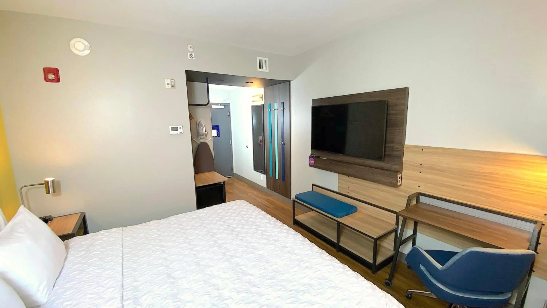 Tru by Hilton Manassas