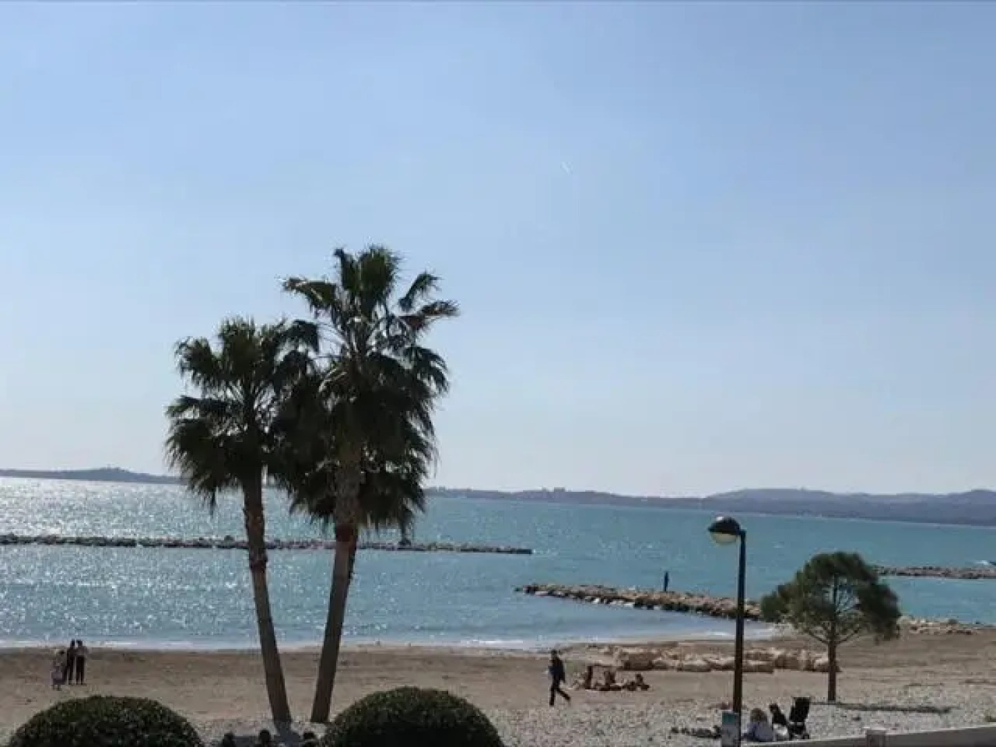 Sea view luxury apartment