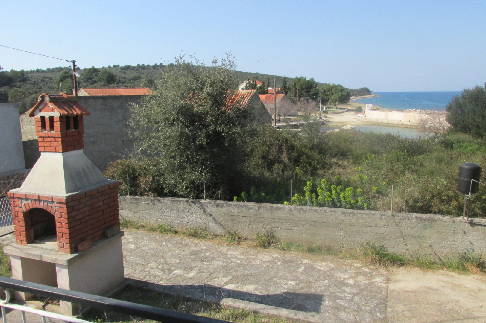 Holiday house VEKY - 50m from sea: Susica, Island Ugljan