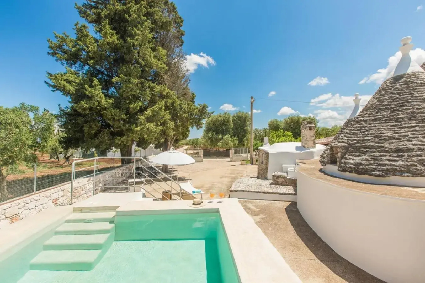 Trullo del Mandarino con piscina