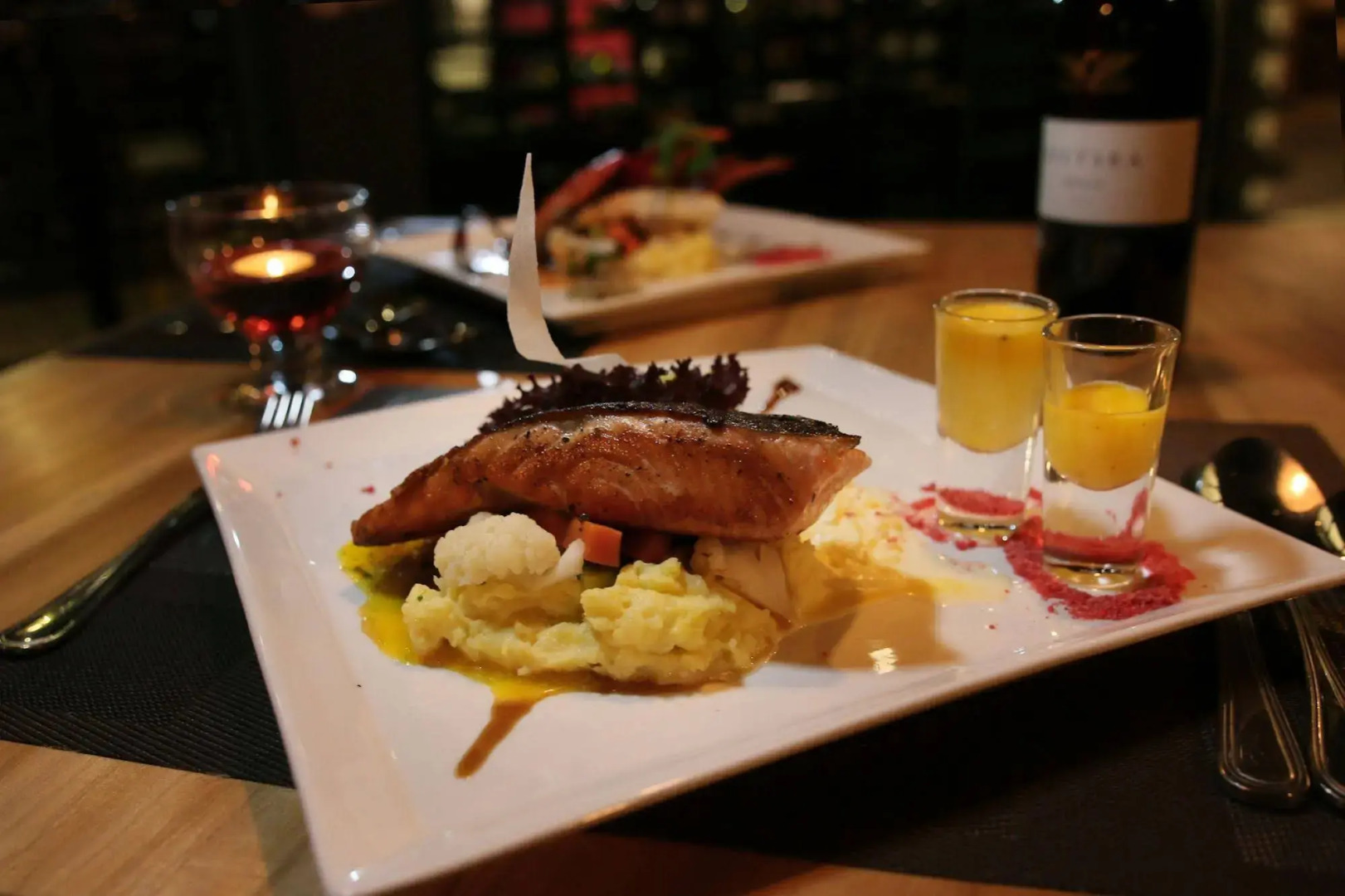 Lot 10 Boutique Hotel