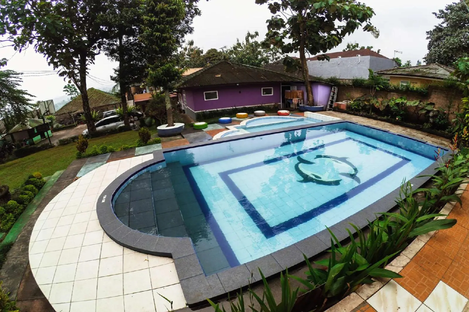 The Kanzi Hotel & Village