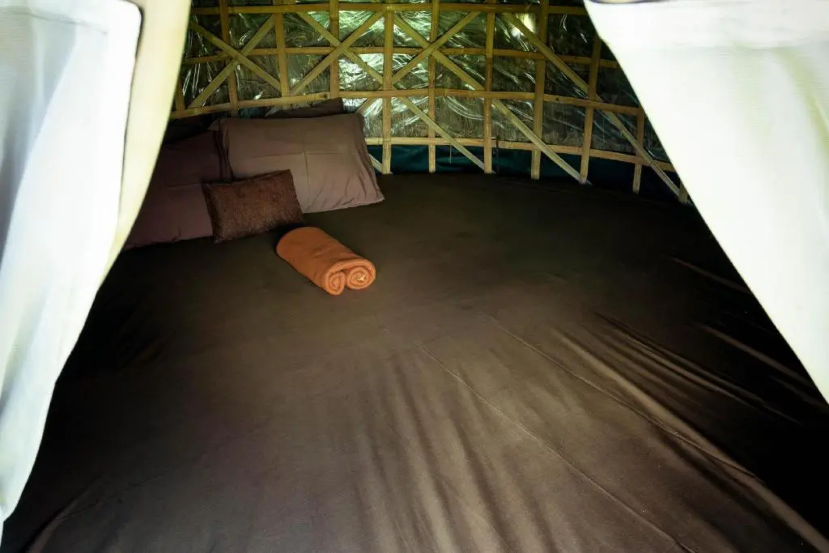 Maha Gangga Valley by ecommerceloka