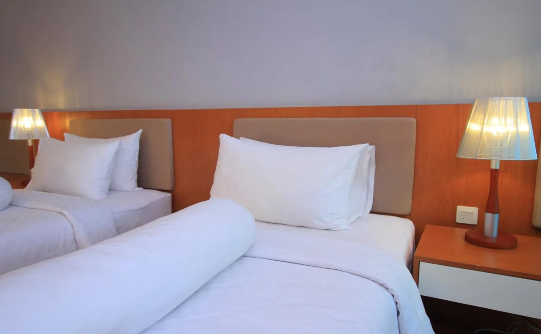 Grand Artos Aerowisata Hotel & Convention