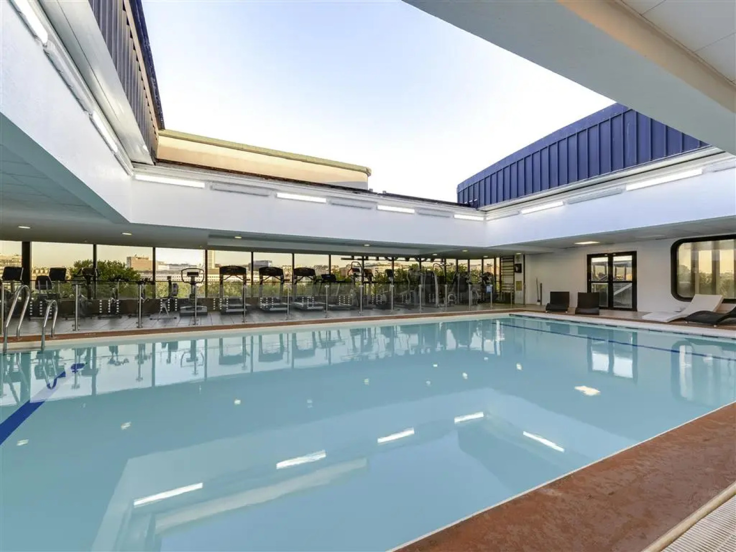 Отель Novotel Paris Centre Tour Eiffel 