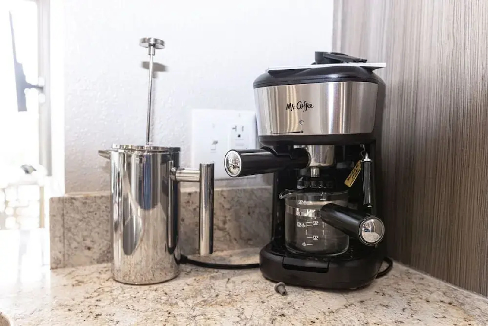 King Beds Suite 307NC