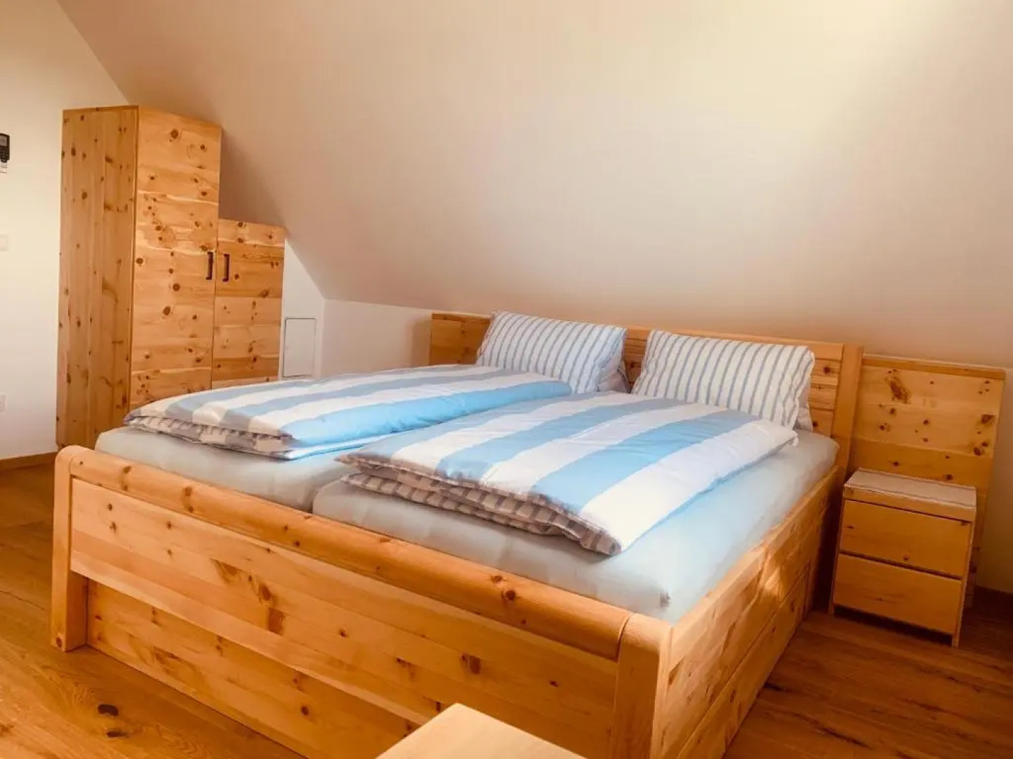 REnthouse - Ferienhaus am Weinberg