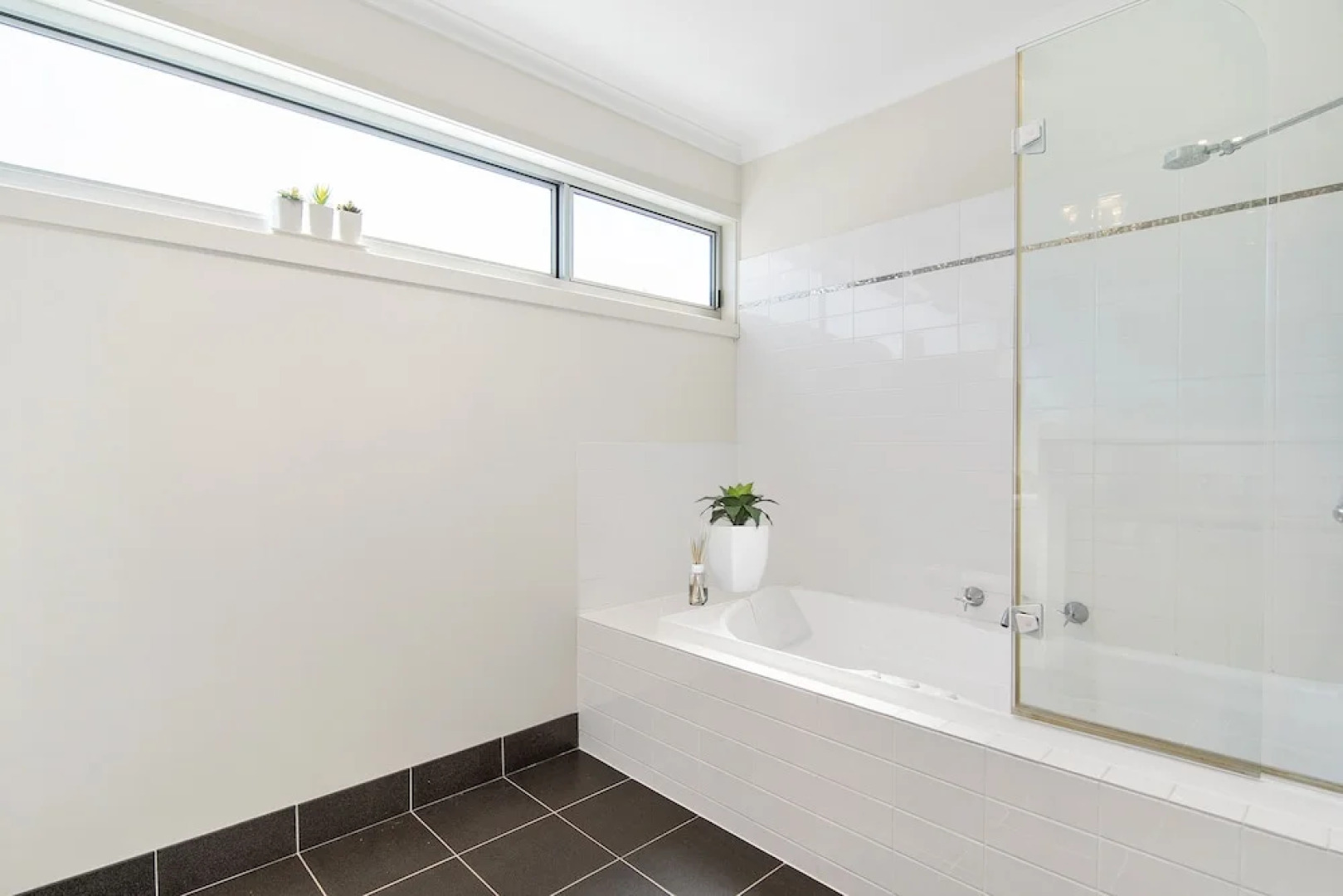 Bask at The Glade - Rejuvenate Stays