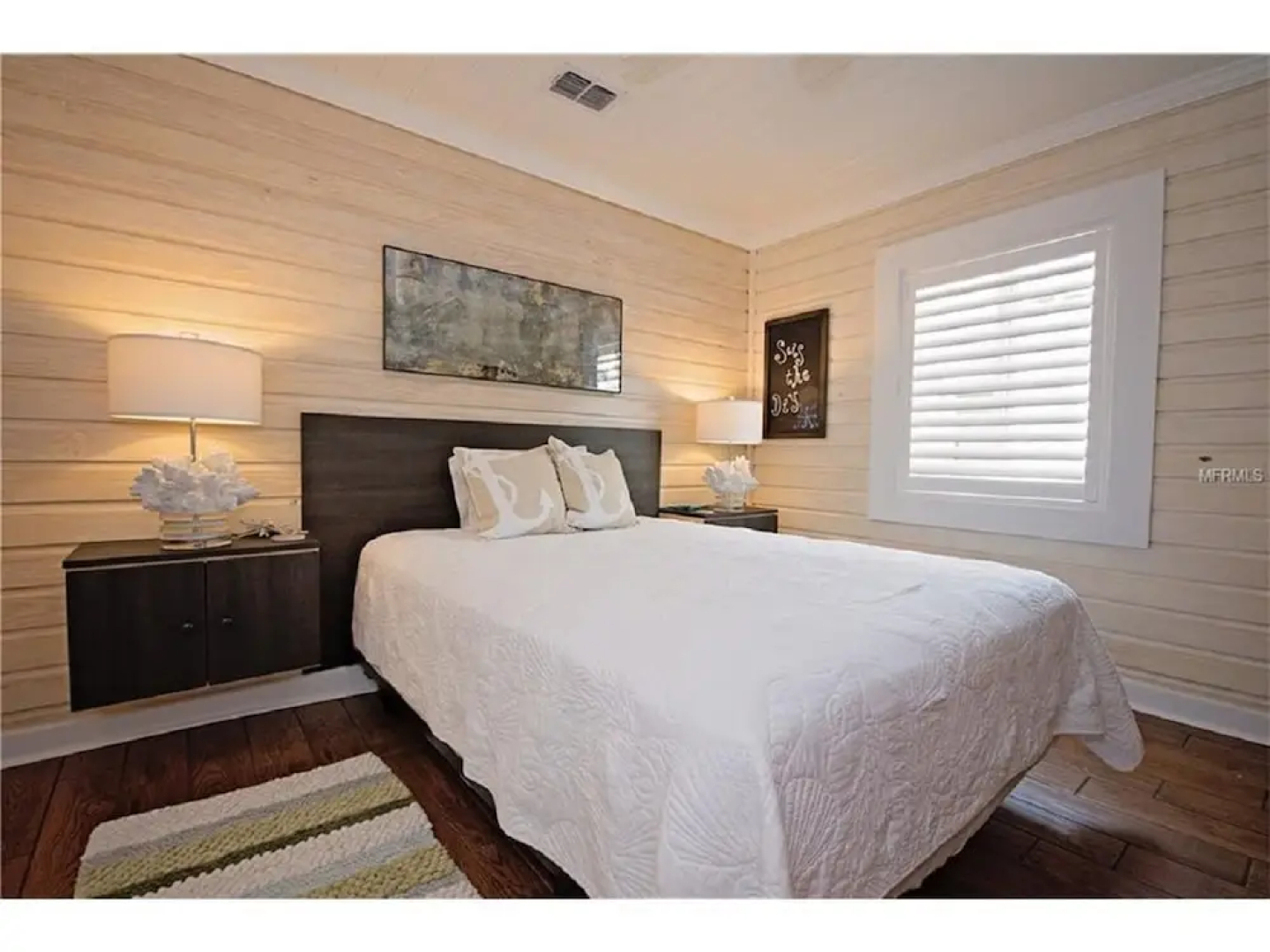 6West Beach Cottages