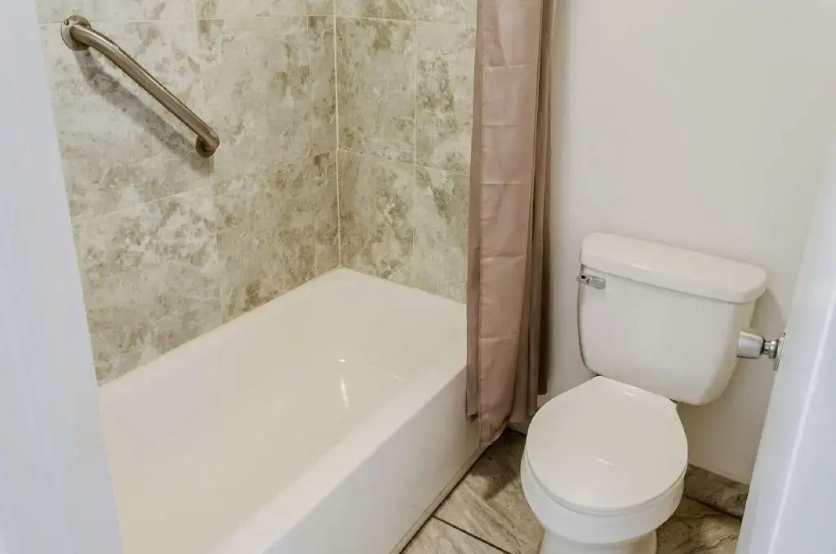 Days Inn Saraland - Mobile