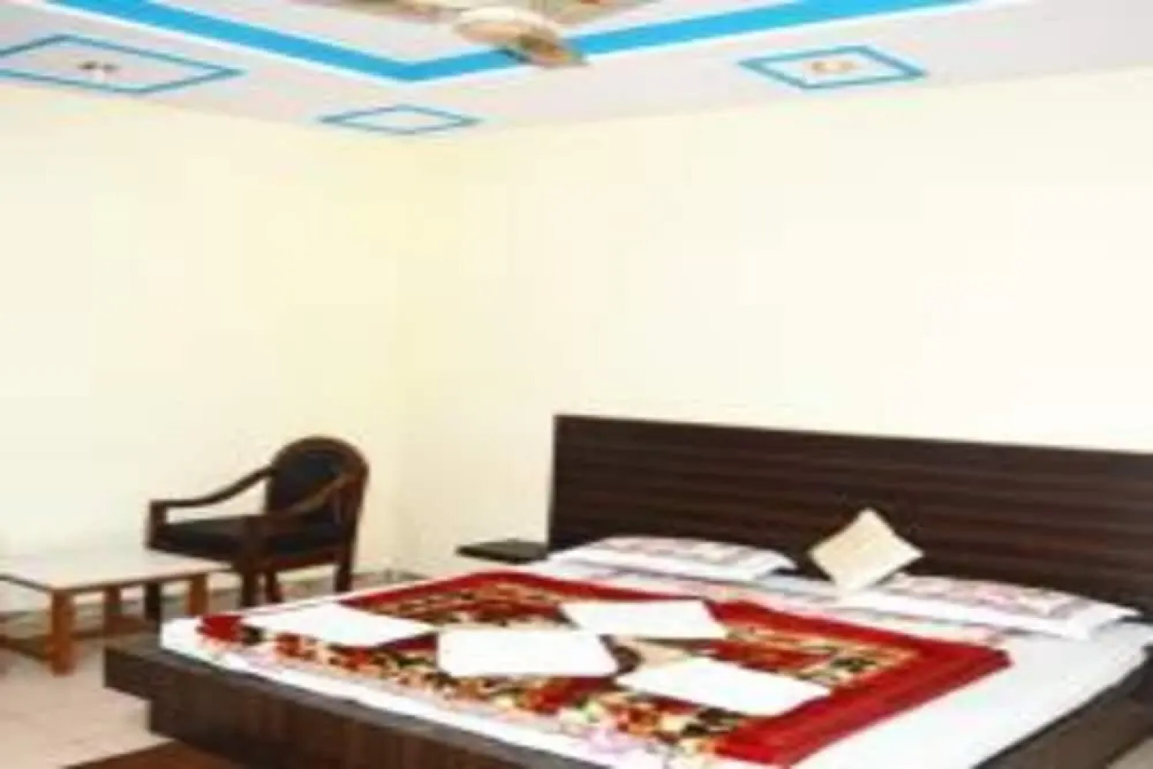 Hotel Goverdhan Tourist Complex