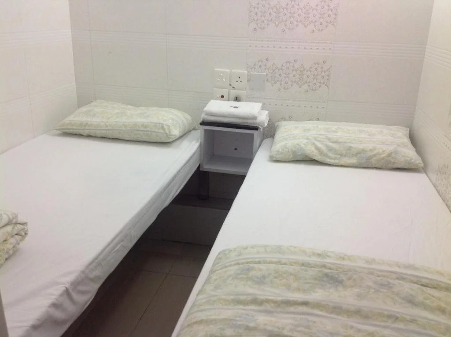 Manila Hotel - Hostel