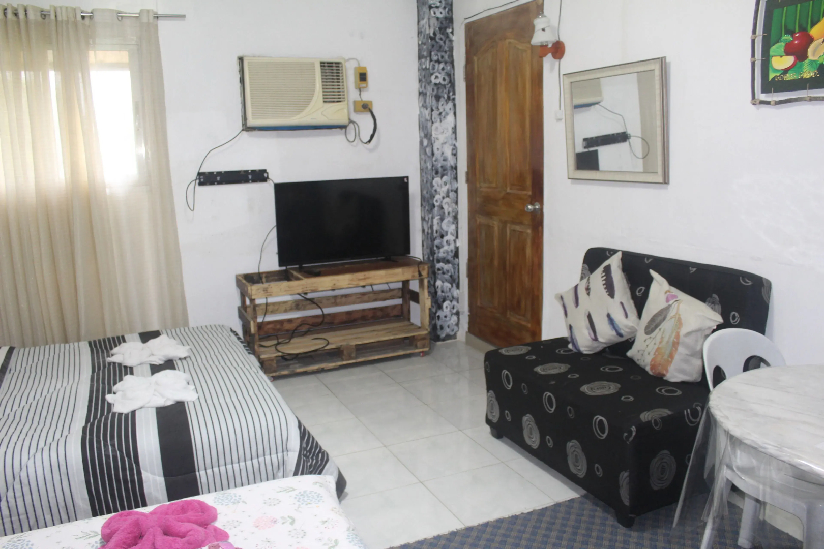 Maraño's Hometel