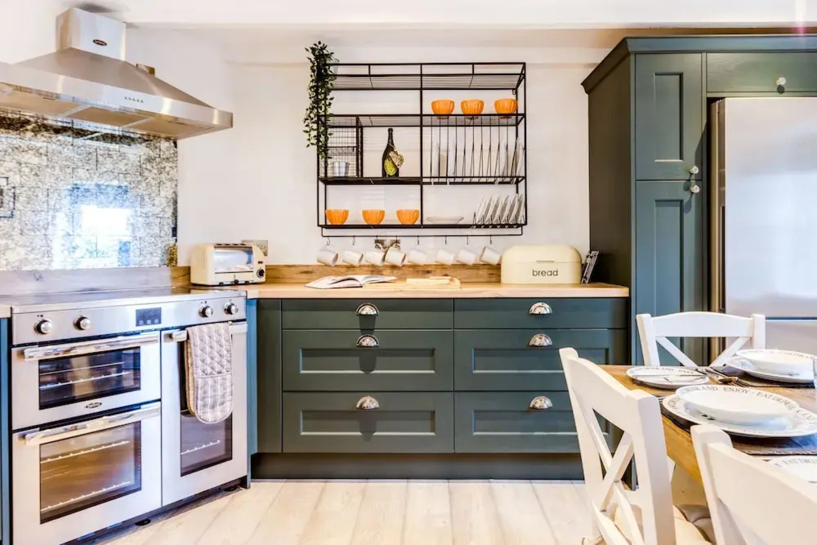 Courtyard Cottage - Within the Helland Barton Farm Collection