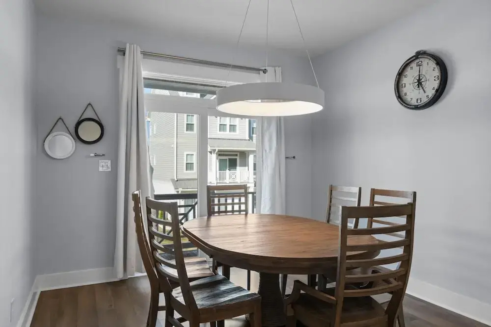 South Breeze 3 Bedroom Townhouse by RedAwning